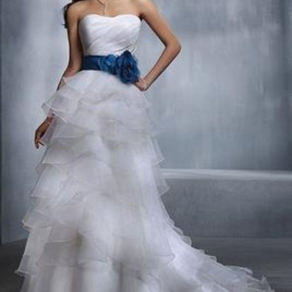 *NWT!* ALFRED ANGELO 2299 SIZE 6 - Picture 2 of 8